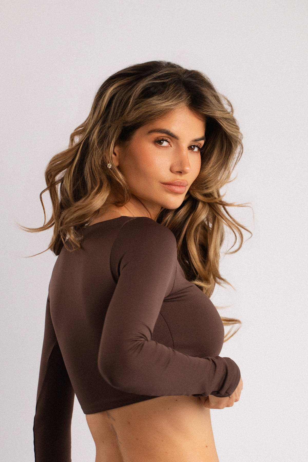 Long-Sleeve Crop Top Brown