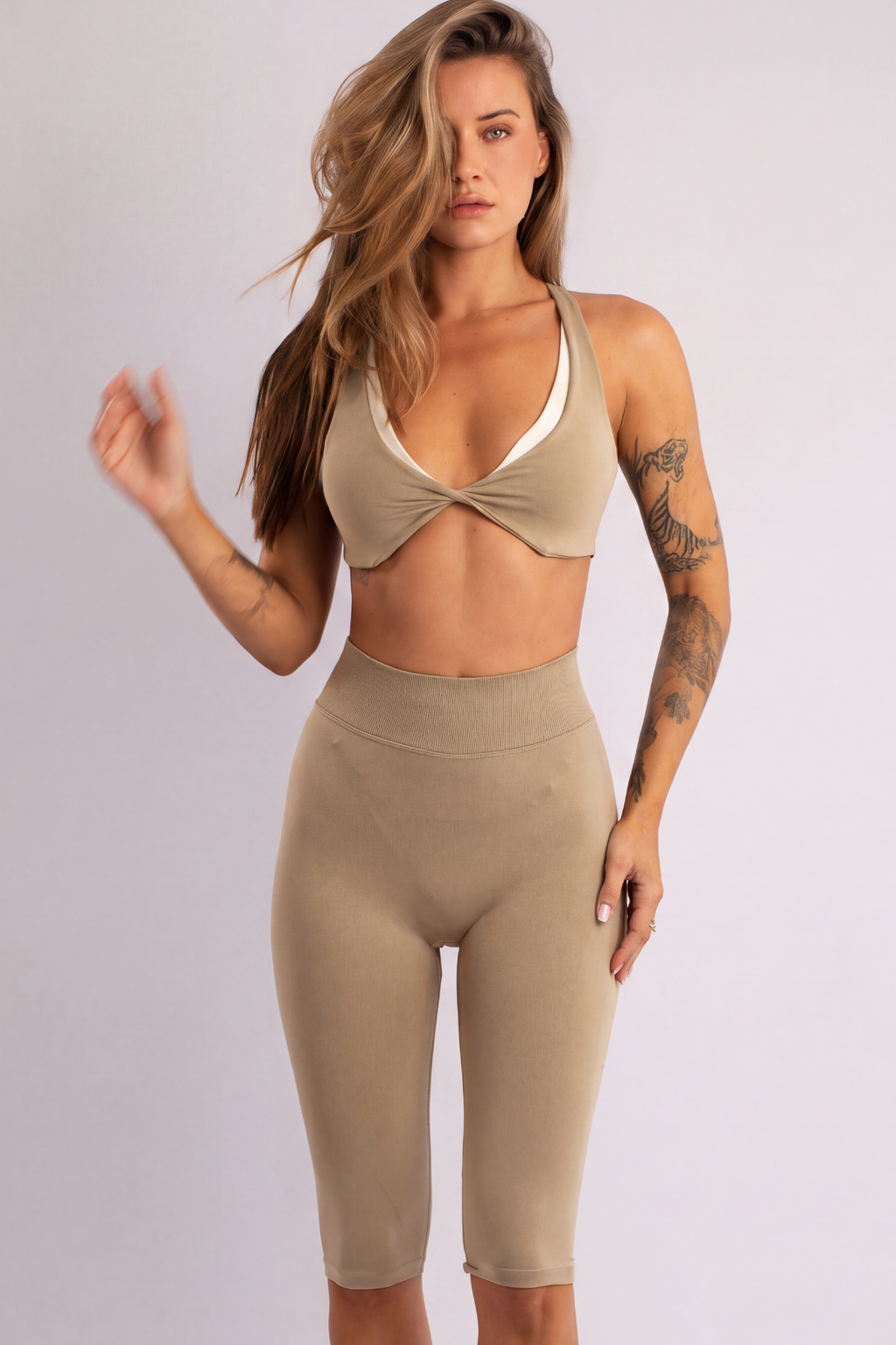 High-Waist Seamless Capri Leggings Beige