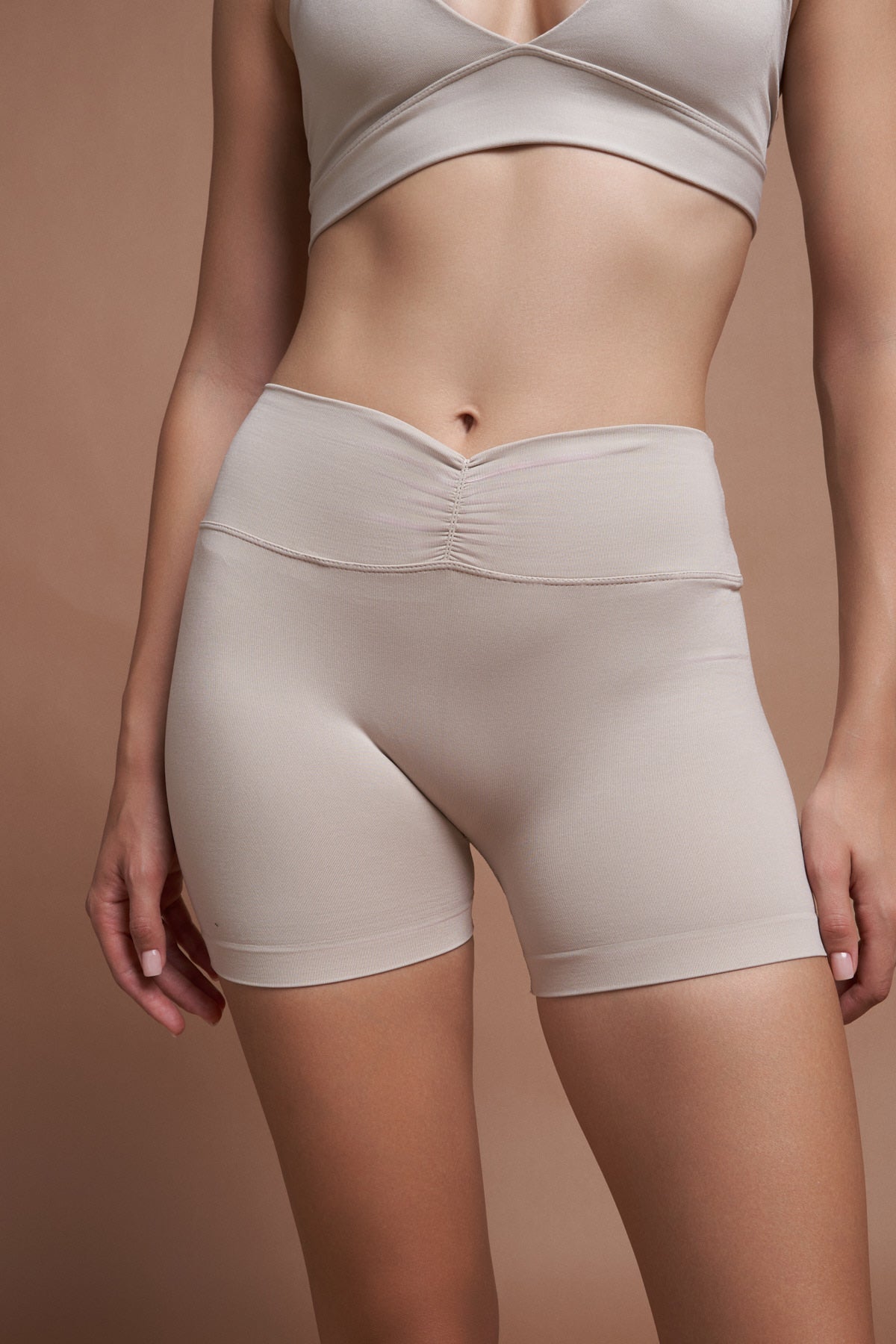 ALBA – Rutched Gray Seamless Shorts
