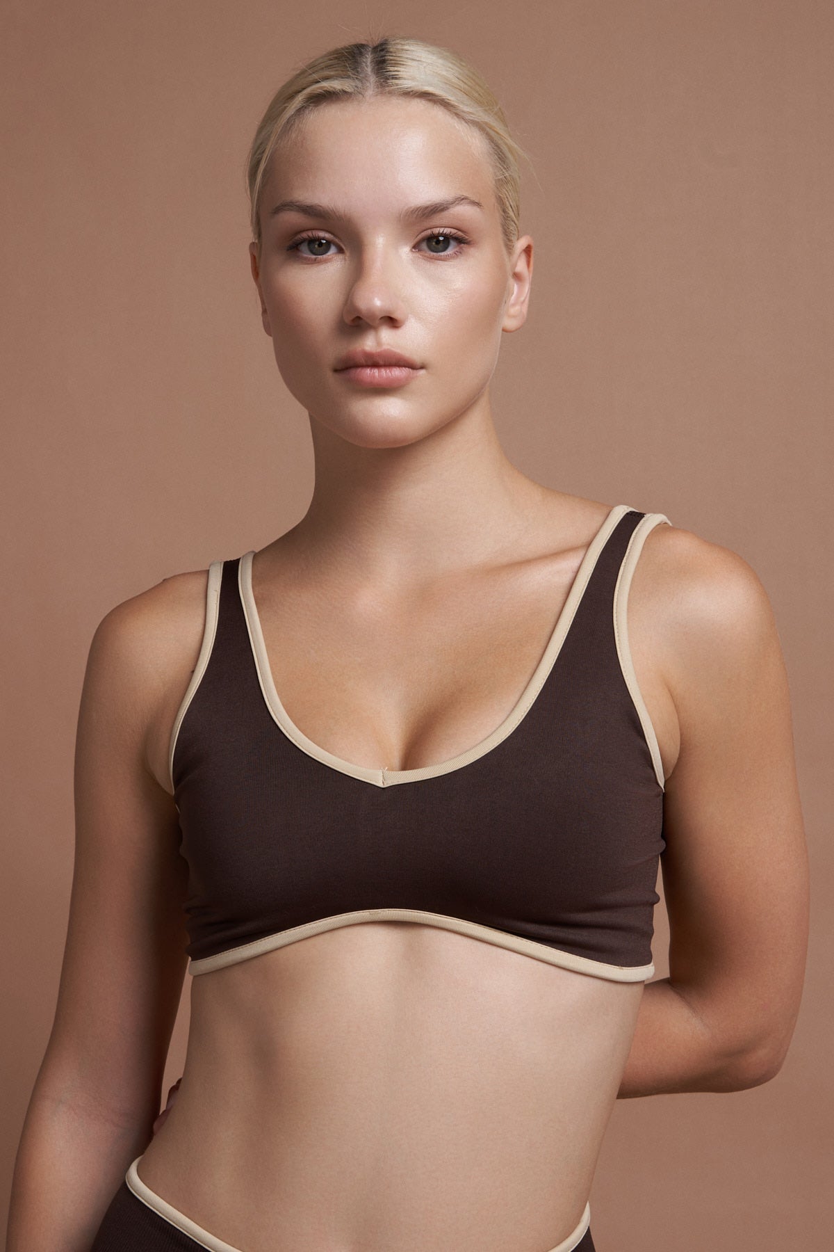 SIERRA – Brown Two-Tone Seamless Scrunch Shaping Leggings