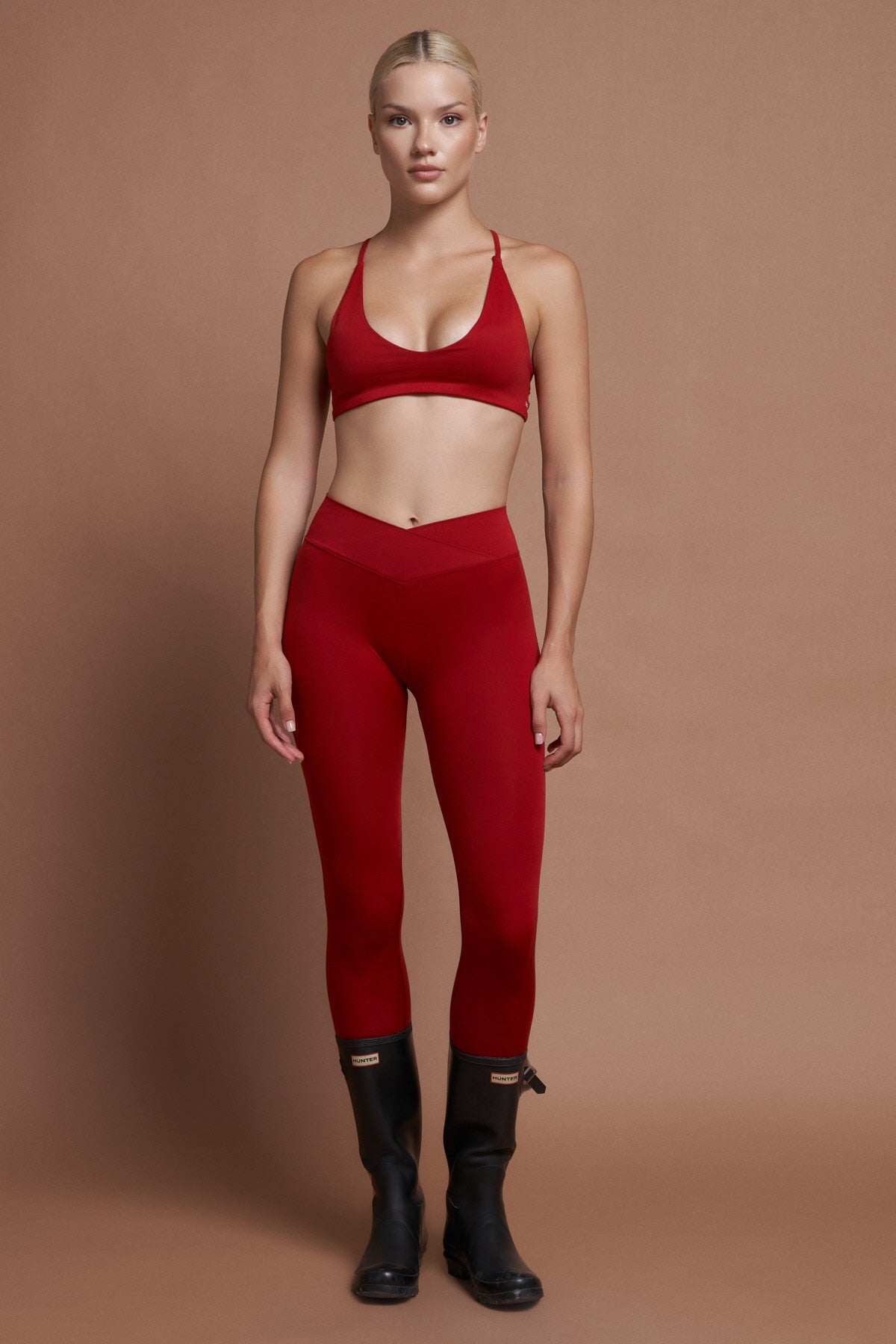 ROSA – Red Seamless Sports Bra